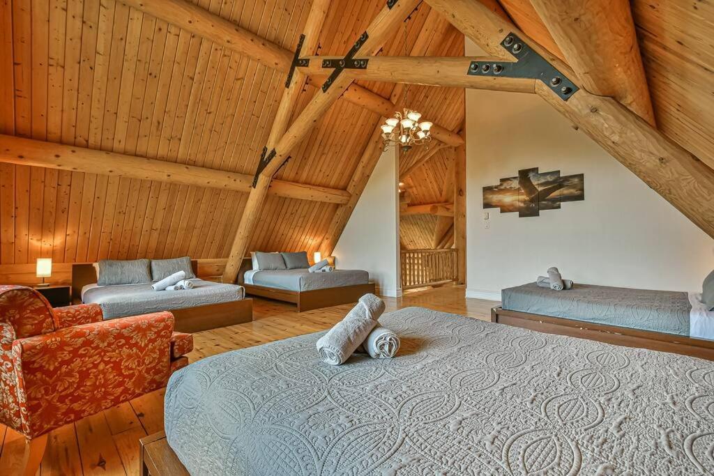 Вилла Eagle'S Nest Saint-Faustin Экстерьер фото